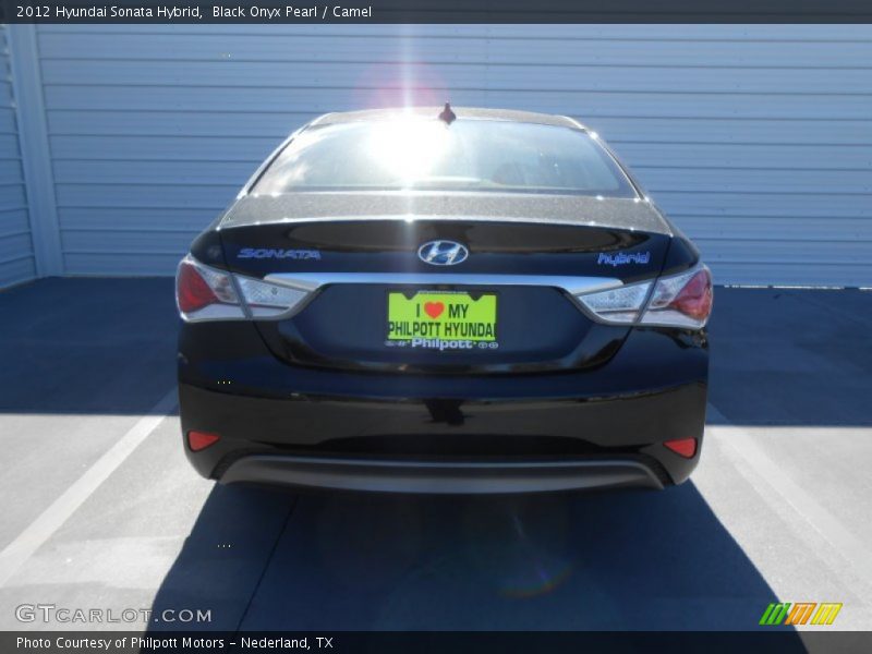 Black Onyx Pearl / Camel 2012 Hyundai Sonata Hybrid