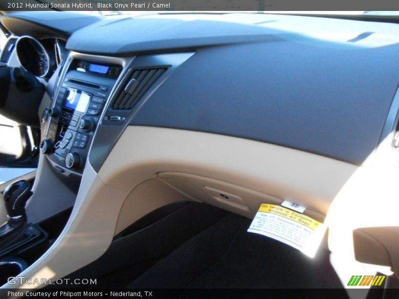 Black Onyx Pearl / Camel 2012 Hyundai Sonata Hybrid