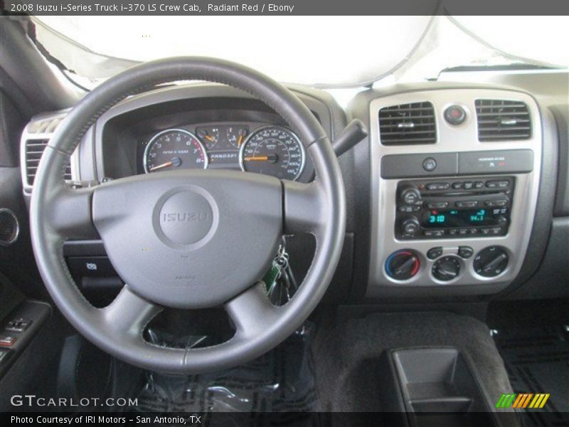 Dashboard of 2008 i-Series Truck i-370 LS Crew Cab