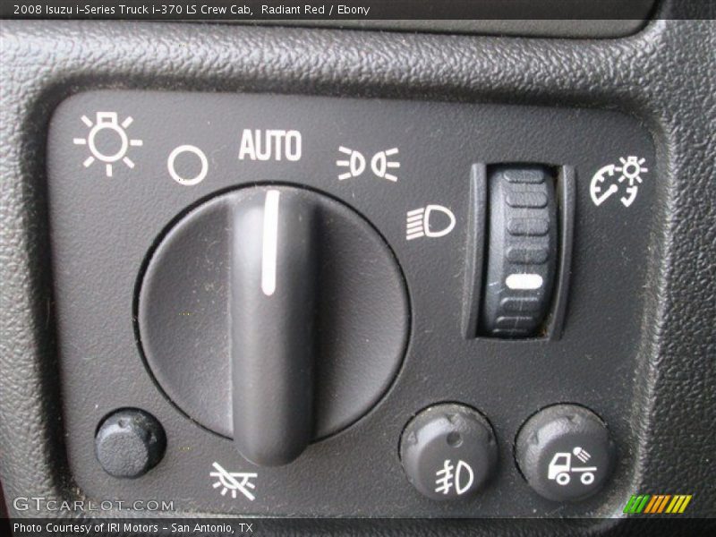 Controls of 2008 i-Series Truck i-370 LS Crew Cab
