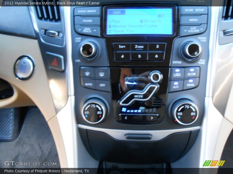 Black Onyx Pearl / Camel 2012 Hyundai Sonata Hybrid
