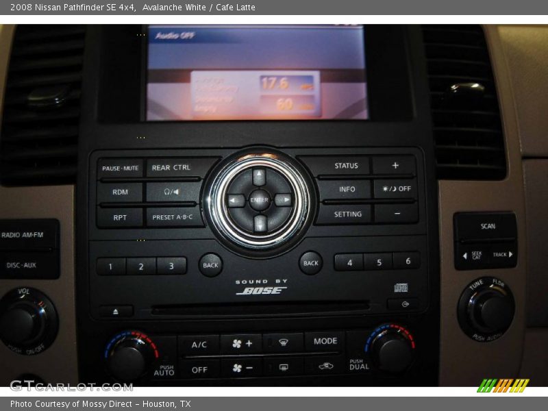 Controls of 2008 Pathfinder SE 4x4