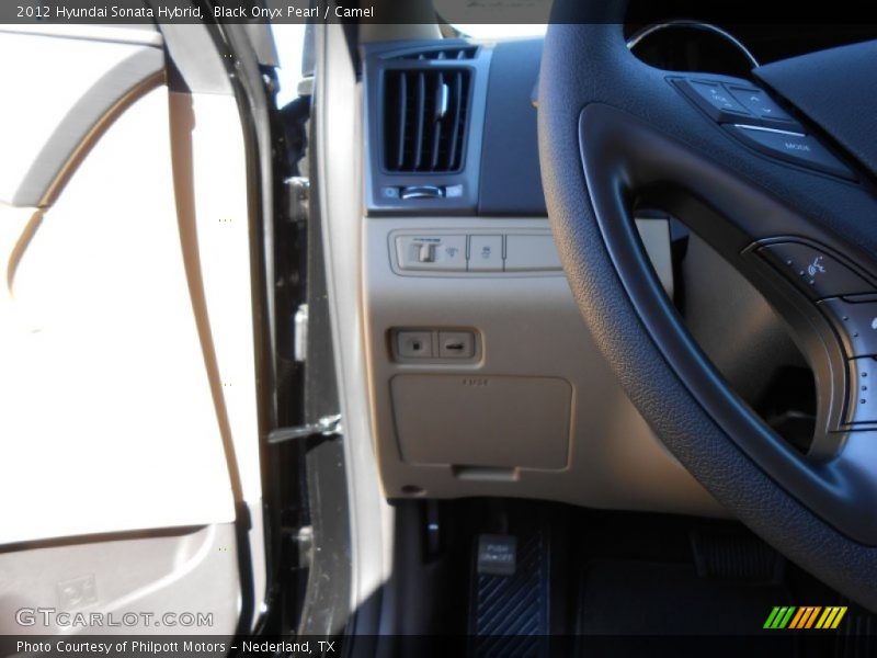 Black Onyx Pearl / Camel 2012 Hyundai Sonata Hybrid