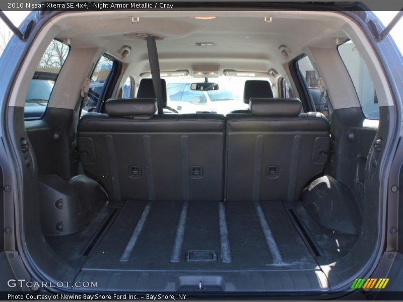  2010 Xterra SE 4x4 Trunk