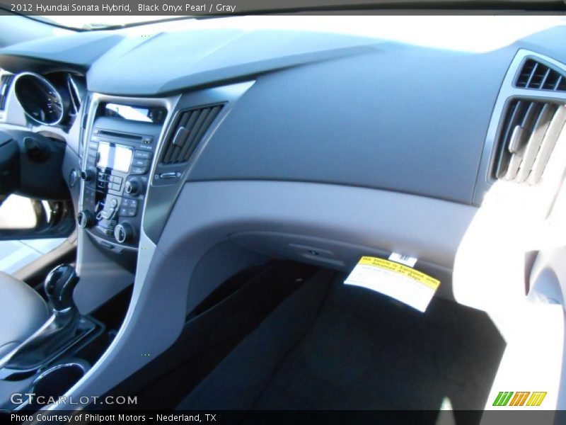 Black Onyx Pearl / Gray 2012 Hyundai Sonata Hybrid