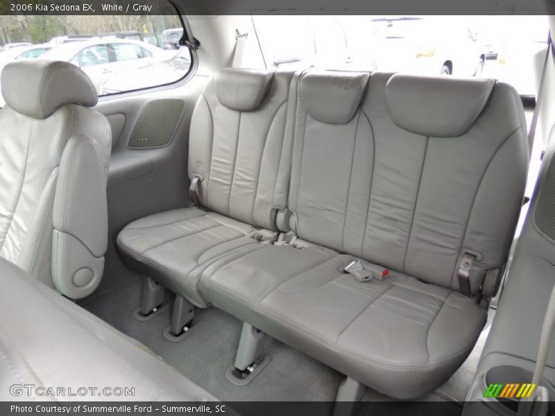 White / Gray 2006 Kia Sedona EX