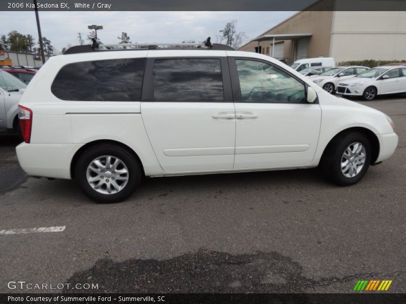 White / Gray 2006 Kia Sedona EX