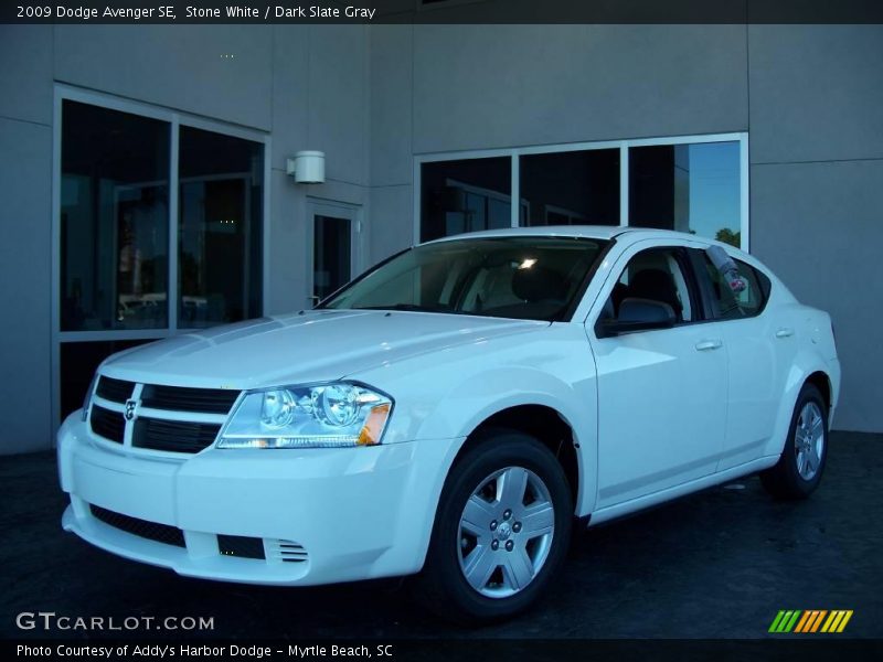 Stone White / Dark Slate Gray 2009 Dodge Avenger SE