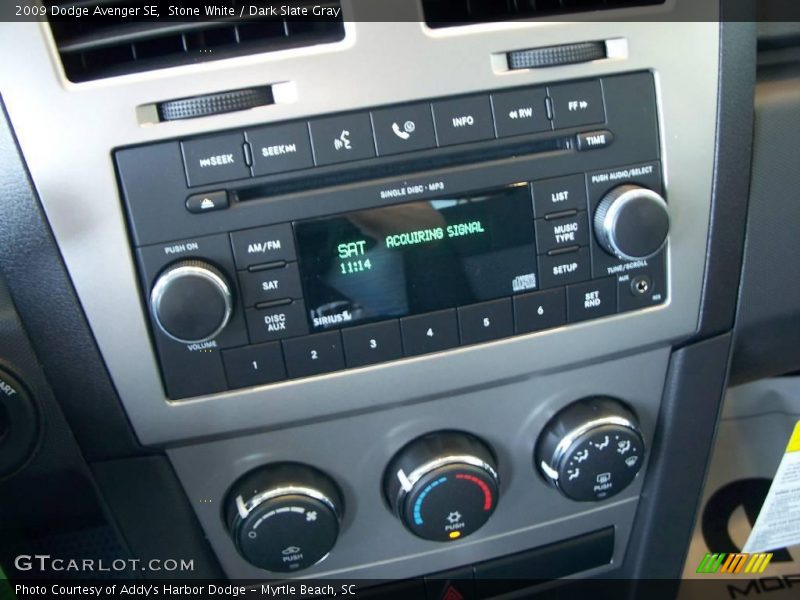 Stone White / Dark Slate Gray 2009 Dodge Avenger SE