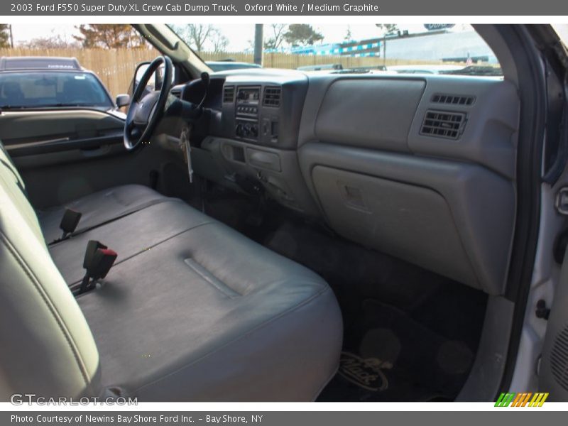 Oxford White / Medium Graphite 2003 Ford F550 Super Duty XL Crew Cab Dump Truck