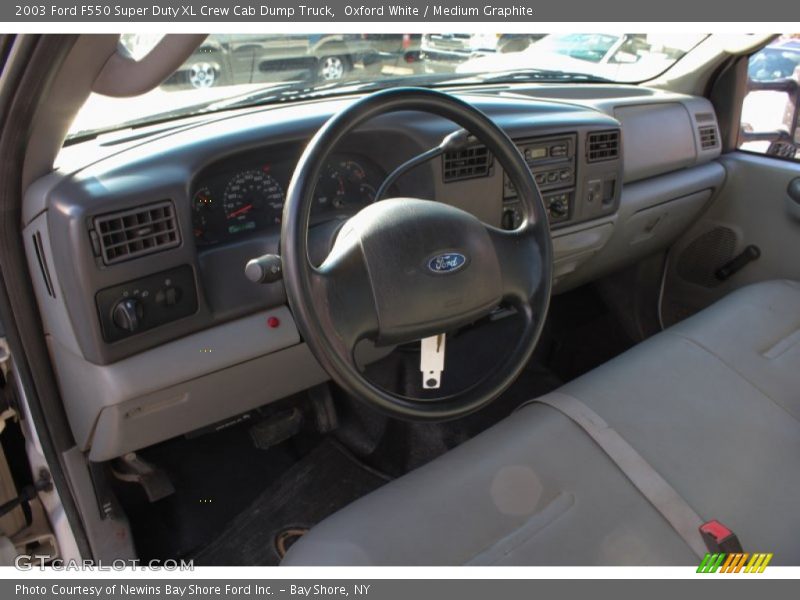 Oxford White / Medium Graphite 2003 Ford F550 Super Duty XL Crew Cab Dump Truck