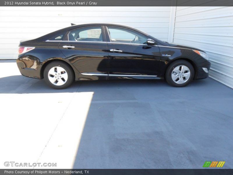 Black Onyx Pearl / Gray 2012 Hyundai Sonata Hybrid
