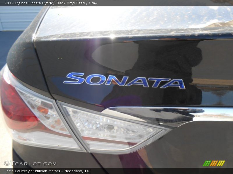 Black Onyx Pearl / Gray 2012 Hyundai Sonata Hybrid