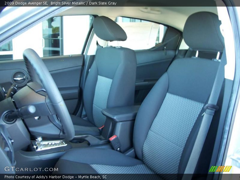 Bright Silver Metallic / Dark Slate Gray 2009 Dodge Avenger SE