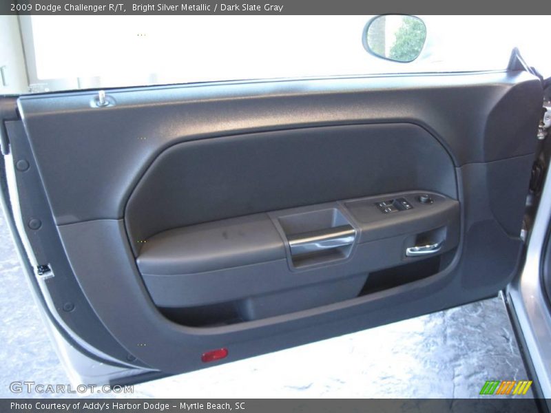 Bright Silver Metallic / Dark Slate Gray 2009 Dodge Challenger R/T