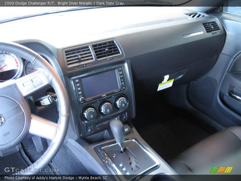 Bright Silver Metallic / Dark Slate Gray 2009 Dodge Challenger R/T