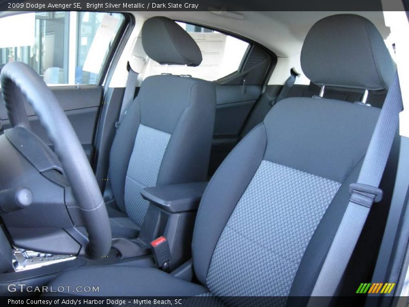 Bright Silver Metallic / Dark Slate Gray 2009 Dodge Avenger SE