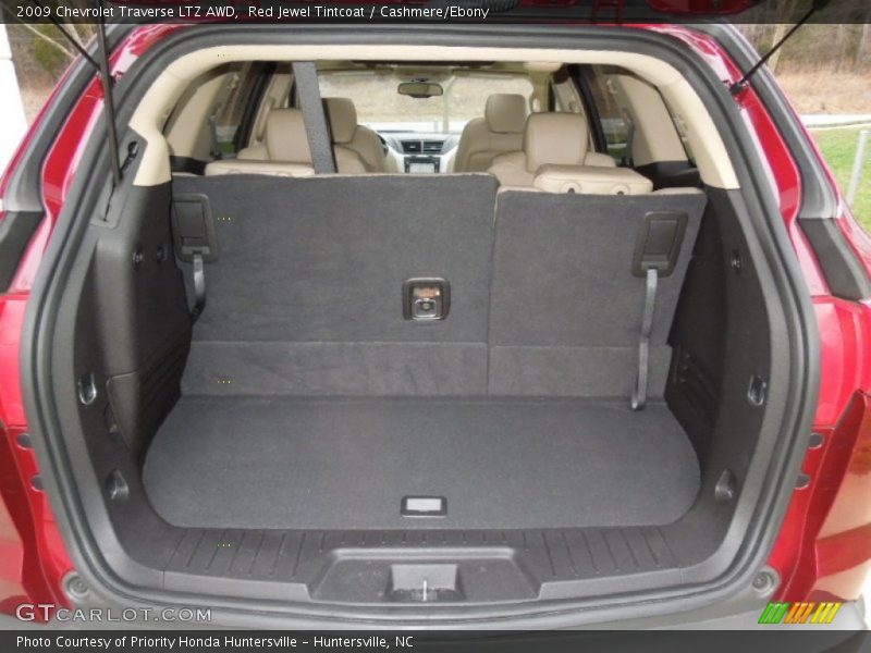 Red Jewel Tintcoat / Cashmere/Ebony 2009 Chevrolet Traverse LTZ AWD