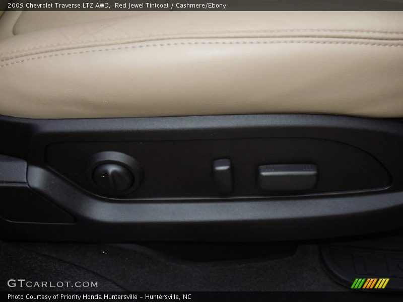 Red Jewel Tintcoat / Cashmere/Ebony 2009 Chevrolet Traverse LTZ AWD