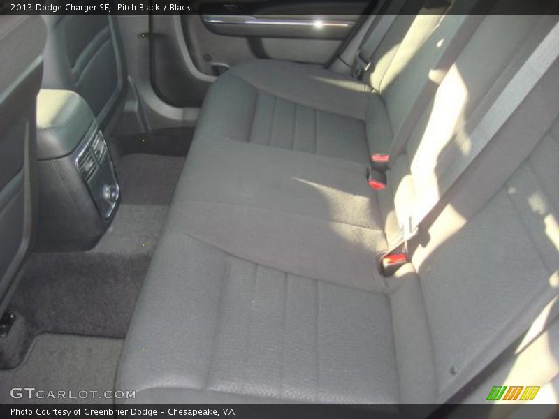 Pitch Black / Black 2013 Dodge Charger SE