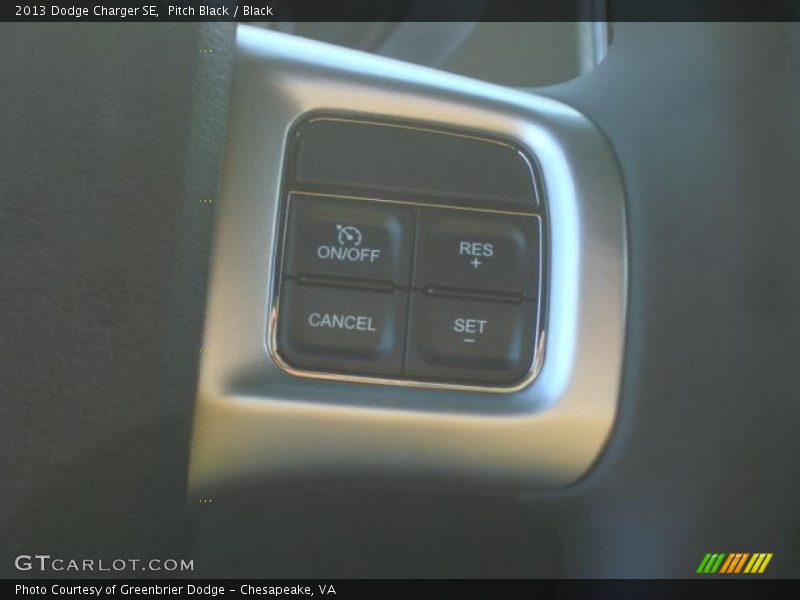 Pitch Black / Black 2013 Dodge Charger SE