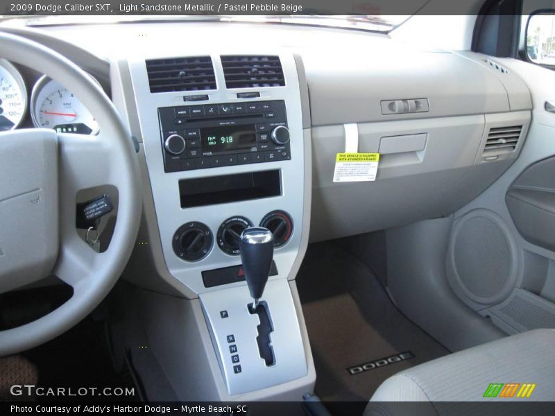 Light Sandstone Metallic / Pastel Pebble Beige 2009 Dodge Caliber SXT