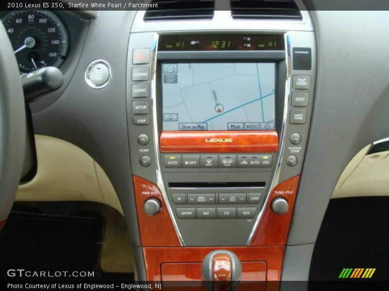 Starfire White Pearl / Parchment 2010 Lexus ES 350