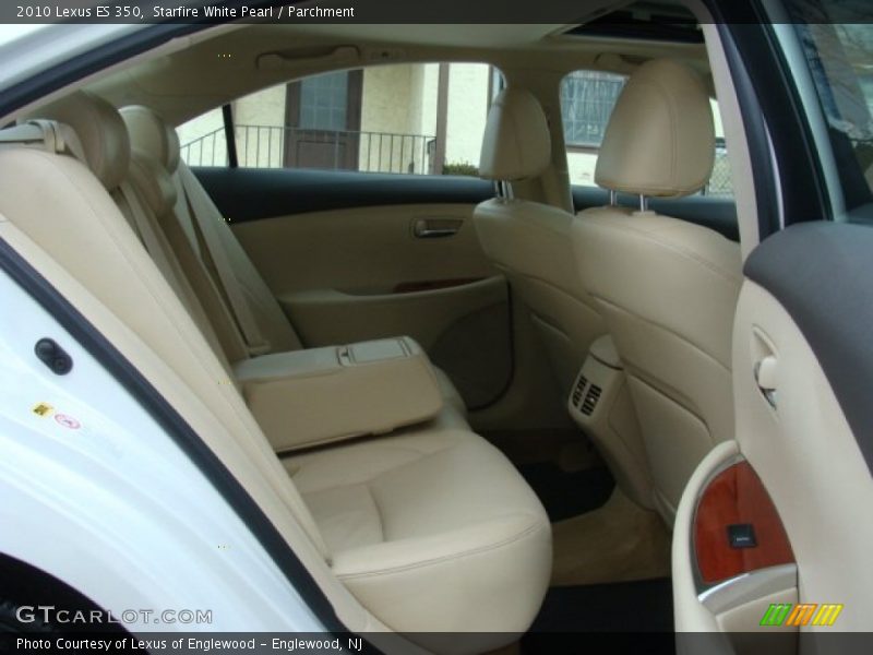 Starfire White Pearl / Parchment 2010 Lexus ES 350