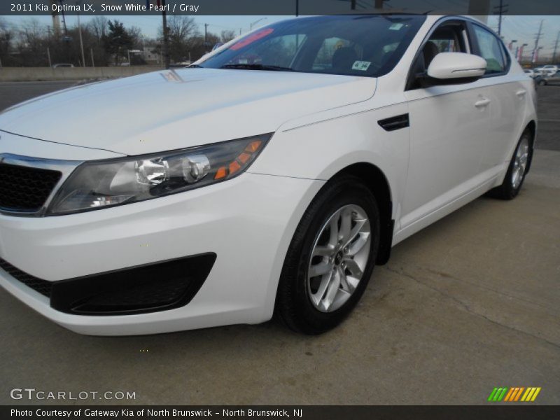 Snow White Pearl / Gray 2011 Kia Optima LX