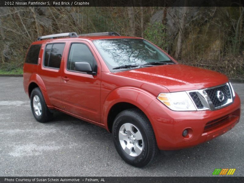 Front 3/4 View of 2012 Pathfinder S