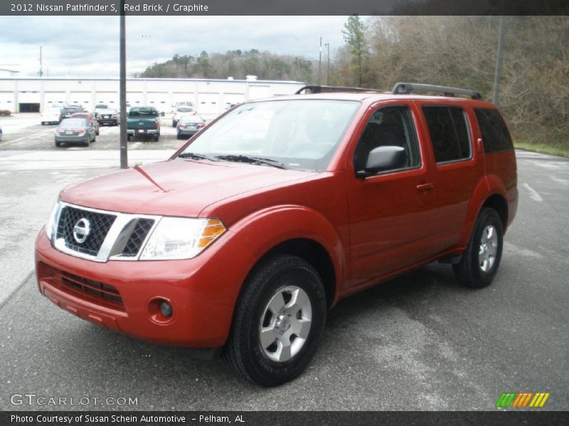 Front 3/4 View of 2012 Pathfinder S