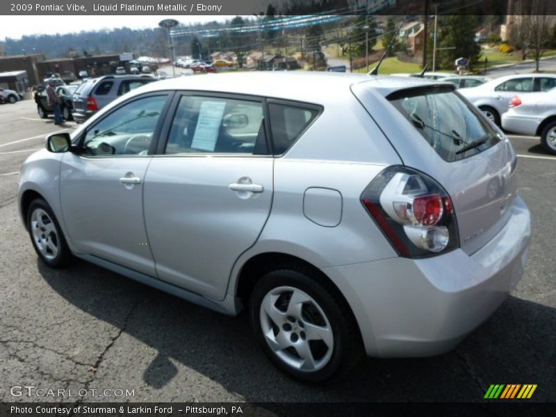 Liquid Platinum Metallic / Ebony 2009 Pontiac Vibe