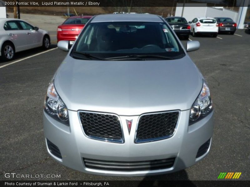 Liquid Platinum Metallic / Ebony 2009 Pontiac Vibe