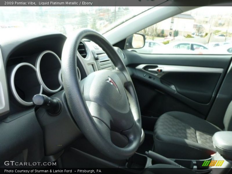 Liquid Platinum Metallic / Ebony 2009 Pontiac Vibe