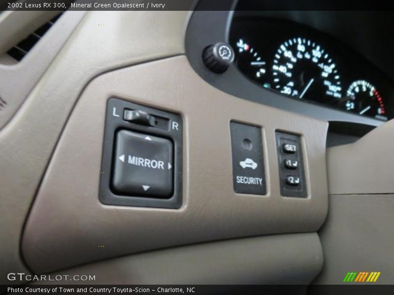 Mineral Green Opalescent / Ivory 2002 Lexus RX 300
