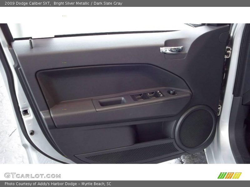 Bright Silver Metallic / Dark Slate Gray 2009 Dodge Caliber SXT