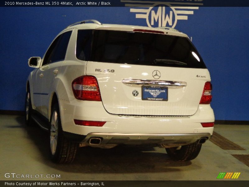 Arctic White / Black 2010 Mercedes-Benz ML 350 4Matic