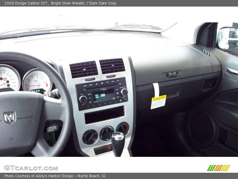 Bright Silver Metallic / Dark Slate Gray 2009 Dodge Caliber SXT