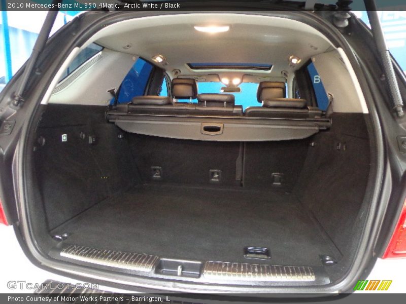 Arctic White / Black 2010 Mercedes-Benz ML 350 4Matic