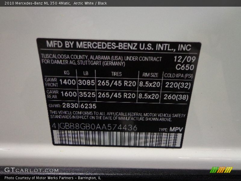 Arctic White / Black 2010 Mercedes-Benz ML 350 4Matic