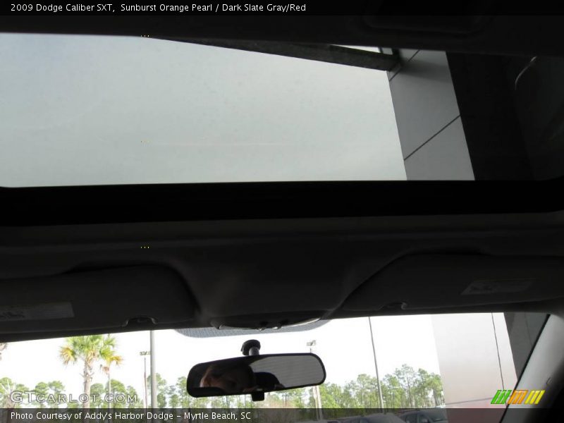 Sunburst Orange Pearl / Dark Slate Gray/Red 2009 Dodge Caliber SXT