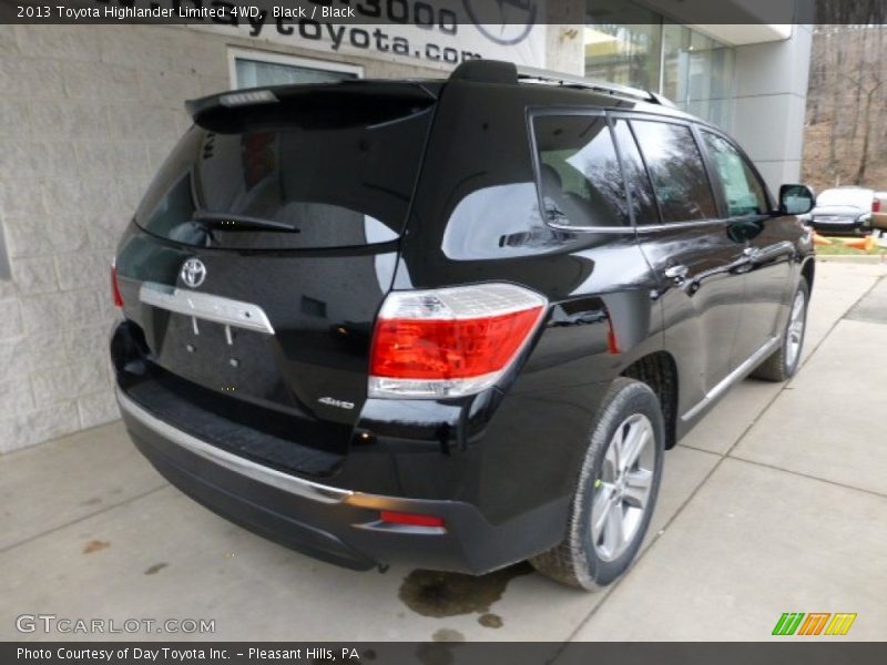 Black / Black 2013 Toyota Highlander Limited 4WD