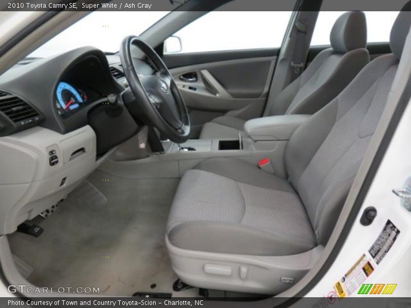  2010 Camry SE Ash Gray Interior