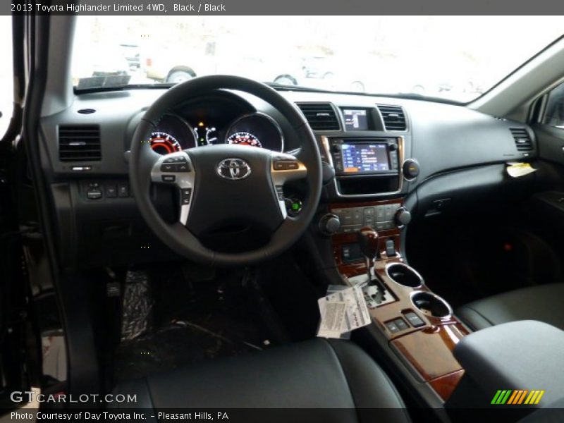 Black / Black 2013 Toyota Highlander Limited 4WD