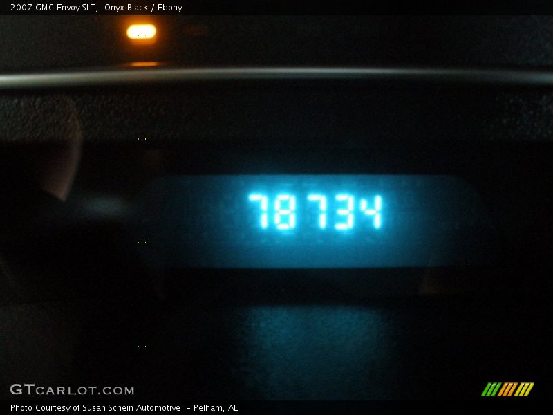 Onyx Black / Ebony 2007 GMC Envoy SLT