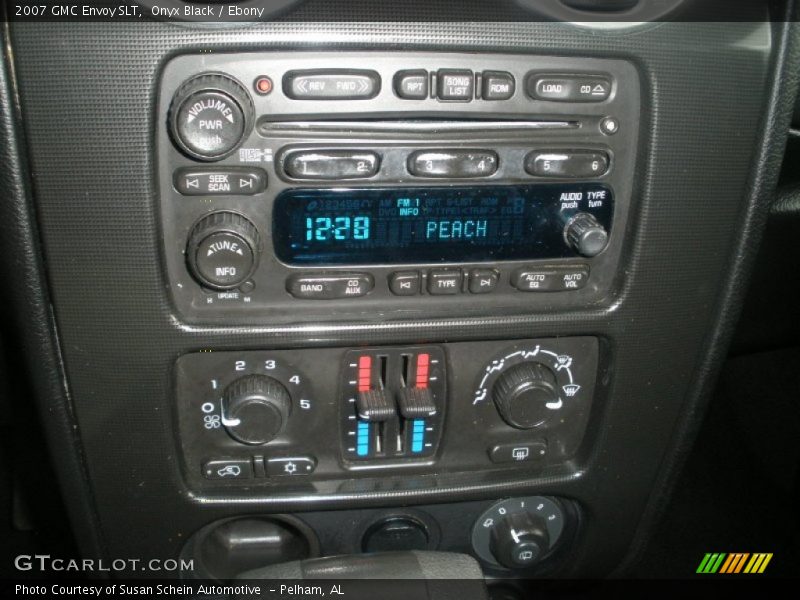 Controls of 2007 Envoy SLT