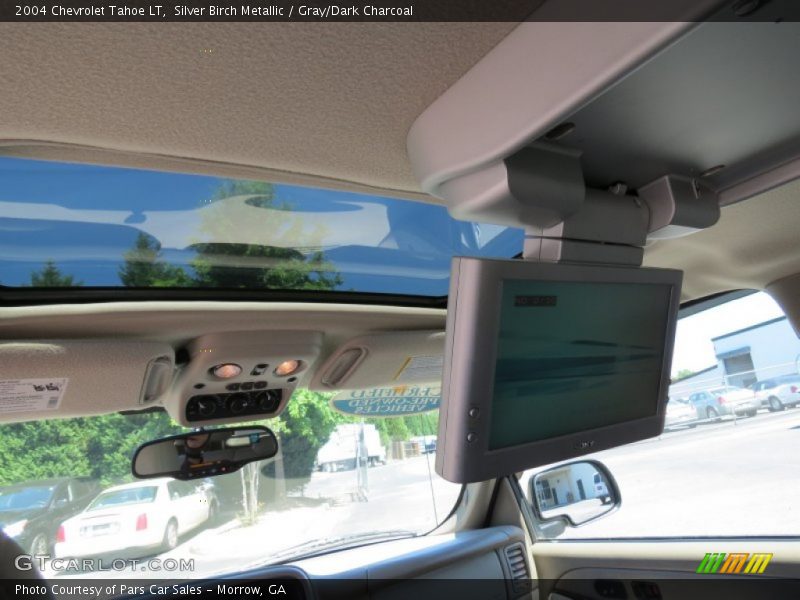 Silver Birch Metallic / Gray/Dark Charcoal 2004 Chevrolet Tahoe LT