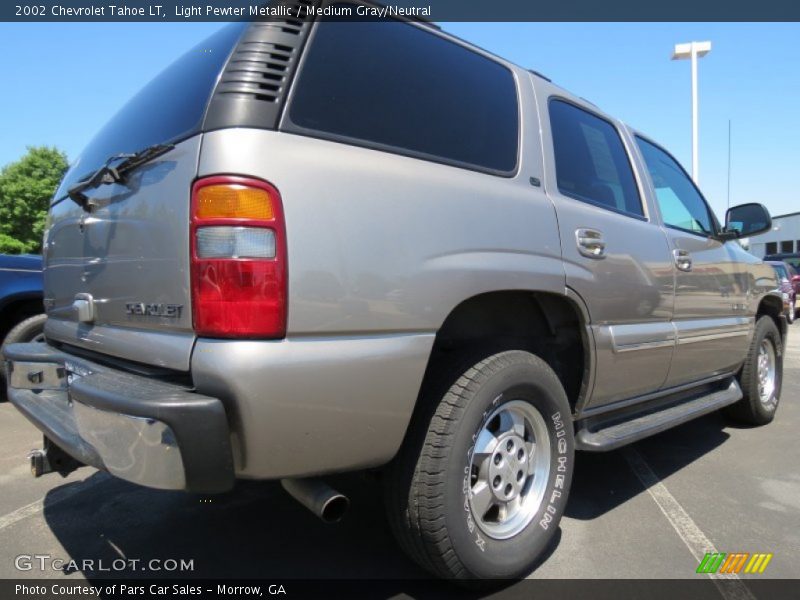 Light Pewter Metallic / Medium Gray/Neutral 2002 Chevrolet Tahoe LT