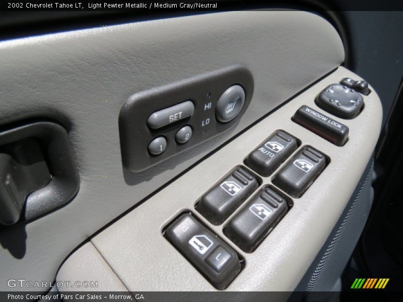 Light Pewter Metallic / Medium Gray/Neutral 2002 Chevrolet Tahoe LT