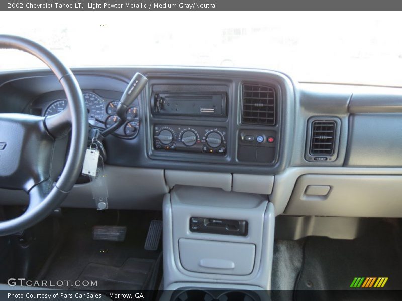 Light Pewter Metallic / Medium Gray/Neutral 2002 Chevrolet Tahoe LT